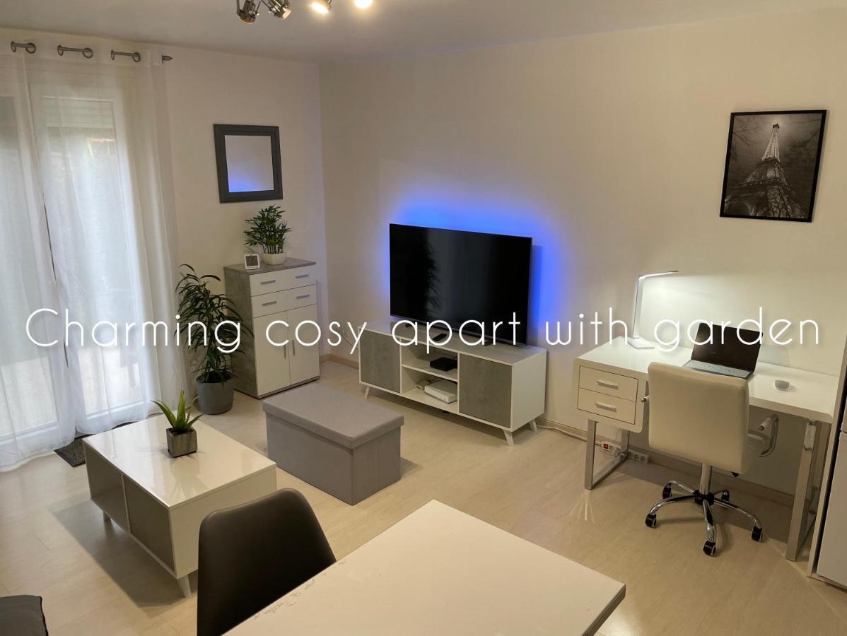 Charming Cosy Apart With Garden Free Parking Apartment Claye-Souilly Exterior photo